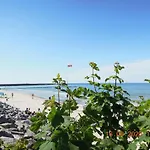 Rodzinny, Sloneczny Apartament W Dzielnicy Uzdrowiskowej, Blisko Plazy Kołobrzeg