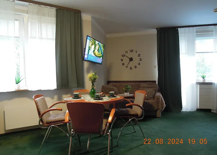Apartment Rodzinny, Sloneczny Apartament W Dzielnicy Uzdrowiskowej, Blisko Plazy *