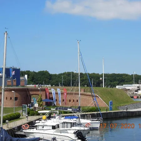 Apartmán Rodzinny, Sloneczny Apartament W Dzielnicy Uzdrowiskowej, Blisko Plazy *