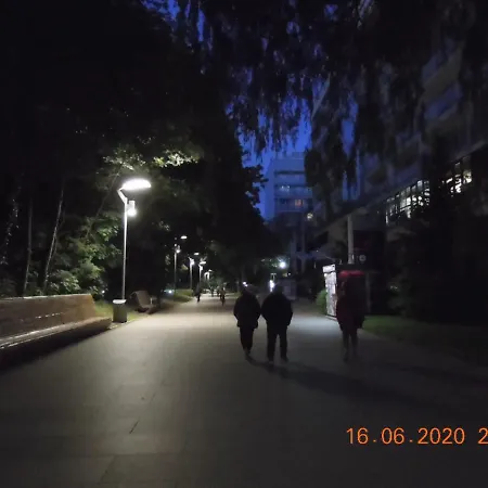 Rodzinny, Sloneczny Apartament W Dzielnicy Uzdrowiskowej, Blisko Plazy