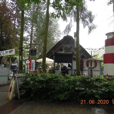 Rodzinny, Sloneczny Apartament W Dzielnicy Uzdrowiskowej, Blisko Plazy Apartment *