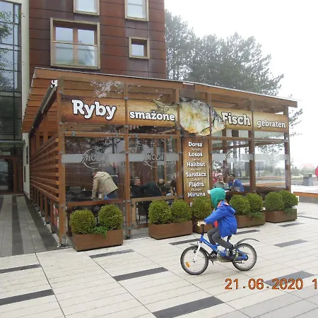 Rodzinny, Sloneczny Apartament W Dzielnicy Uzdrowiskowej, Blisko Plazy Apartmán Kolobřeh