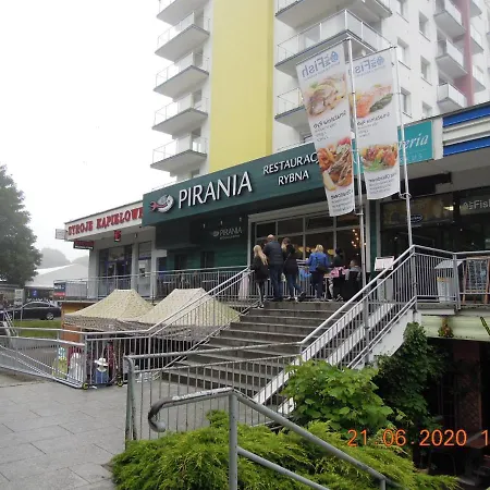 Rodzinny, Sloneczny Apartament W Dzielnicy Uzdrowiskowej, Blisko Plazy 아파트