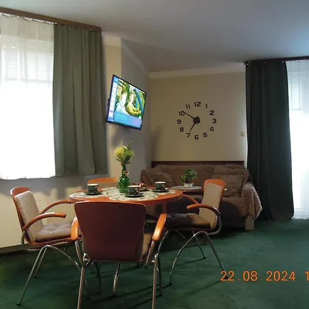 Apartmán Rodzinny, Sloneczny Apartament W Dzielnicy Uzdrowiskowej, Blisko Plazy *
