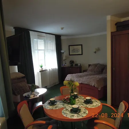 Rodzinny, Sloneczny Apartament W Dzielnicy Uzdrowiskowej, Blisko Plazy Apartmán Kolobřeh