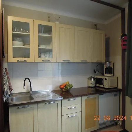 Rodzinny, Sloneczny Apartament W Dzielnicy Uzdrowiskowej, Blisko Plazy *