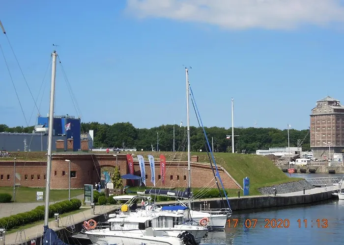 Διαμέρισμα Rodzinny, Sloneczny Apartament W Dzielnicy Uzdrowiskowej, Blisko Plazy *