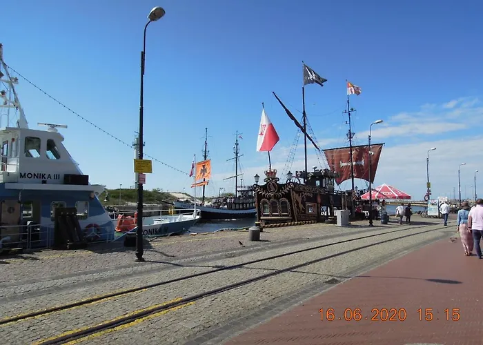 Διαμέρισμα Rodzinny, Sloneczny Apartament W Dzielnicy Uzdrowiskowej, Blisko Plazy Kołobrzeg