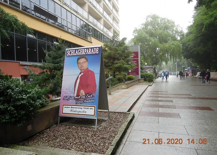 Rodzinny, Sloneczny Apartament W Dzielnicy Uzdrowiskowej, Blisko Plazy Διαμέρισμα Kołobrzeg