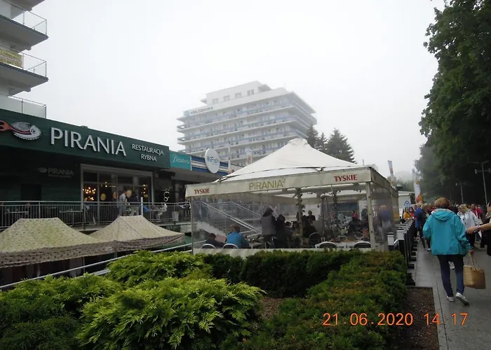 Rodzinny, Sloneczny Apartament W Dzielnicy Uzdrowiskowej, Blisko Plazy Διαμέρισμα *